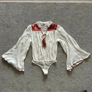 Free People | Lana Bell Sleeve Embroidered‎ Bodysuit XS